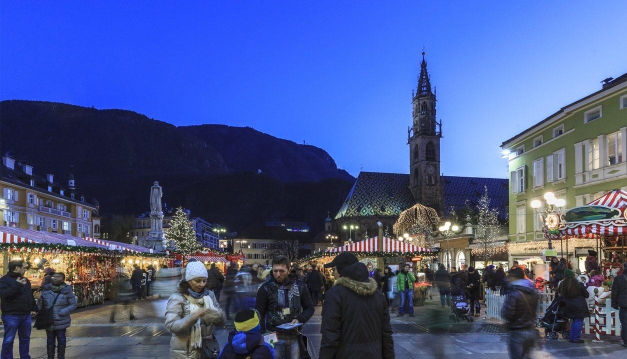 Bolzano la città costruita sul vino e sul Natale con la sua stella