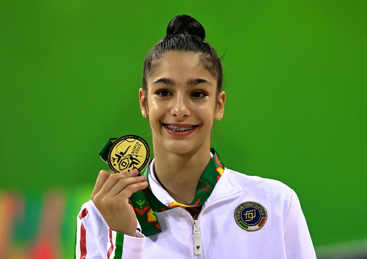 Mondiali Di Ginnastica Ritmica Raffaeli Vince L Oro Ed Entra Nella Storia