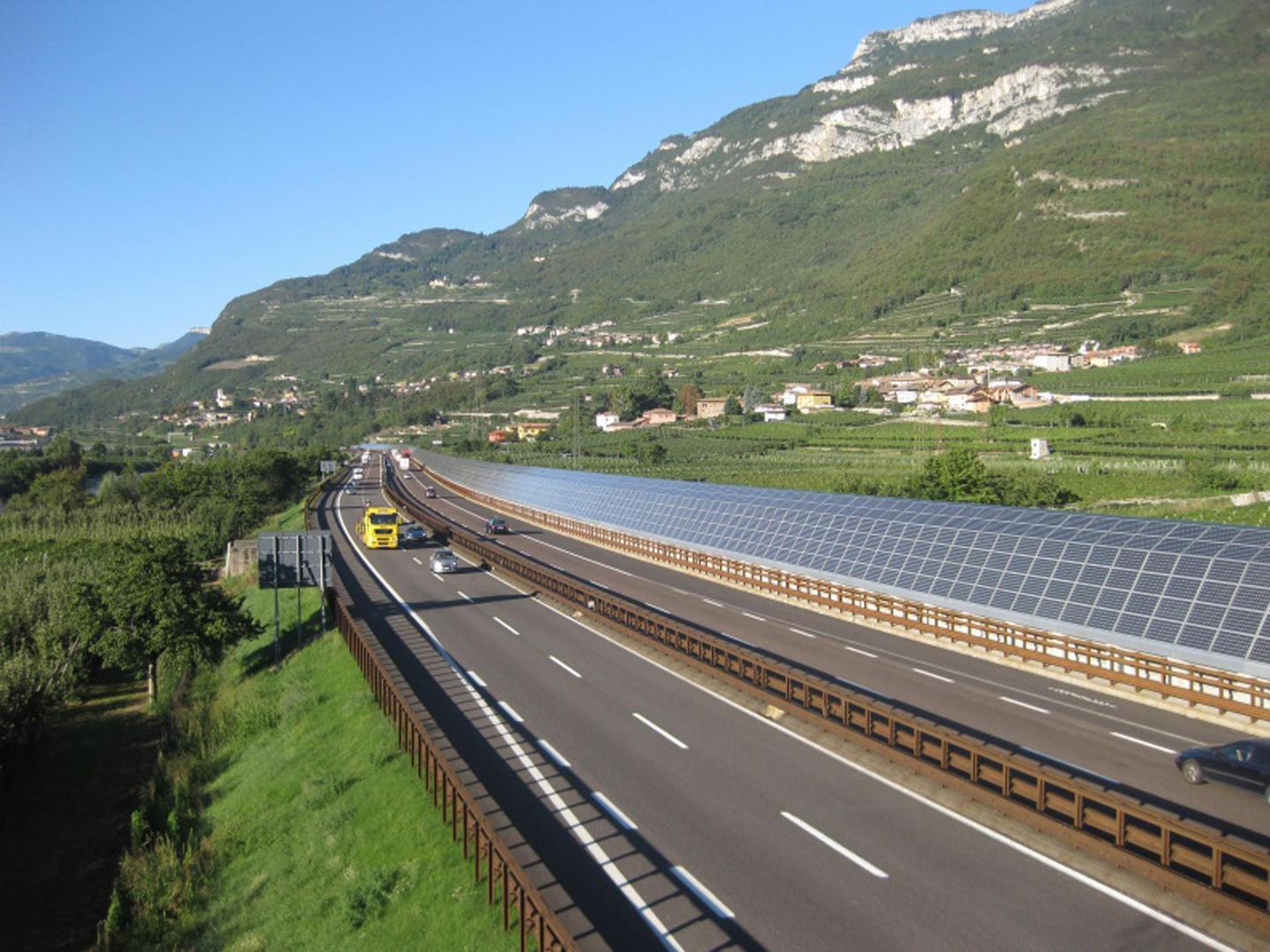 Autostrada Del Brennero Anni Di Mito