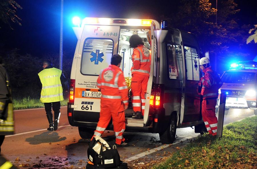 Roma Litiga Con La Fidanzata Precipita Dalla Terrazza Del Pincio E