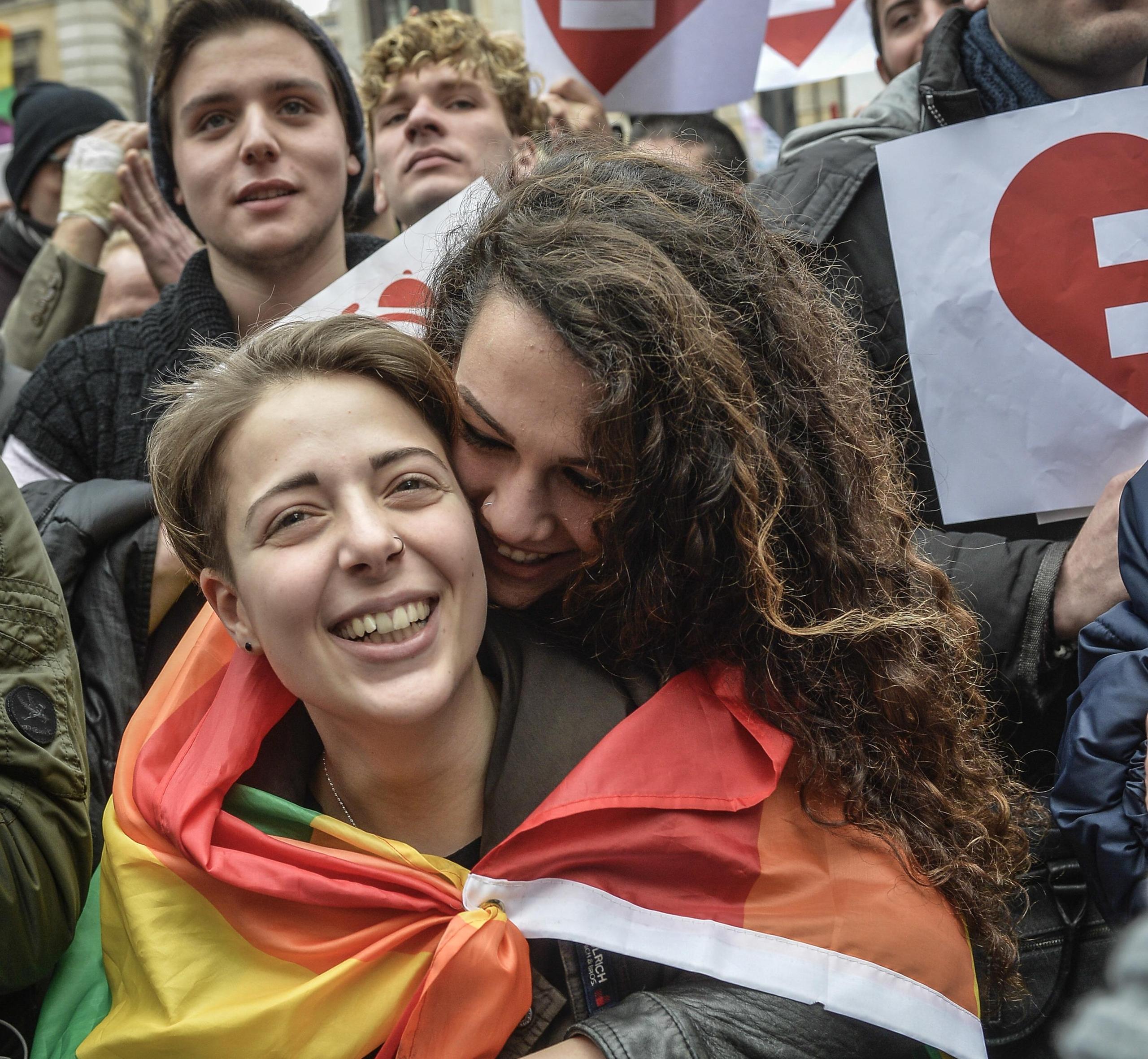 Coppie Gay Il Papa Dice No Alla Benedizione