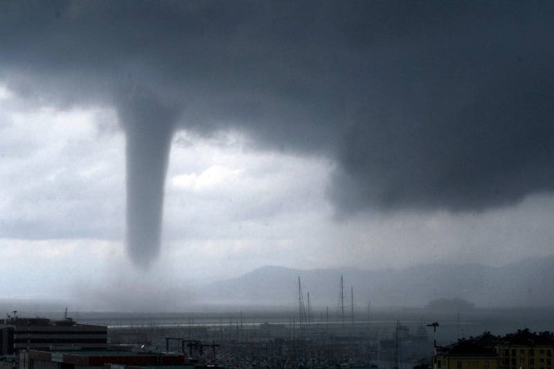 Il Maltempo Si Abbatte Sul Nord. Trombe D'aria, Bombe D'acqua E ...