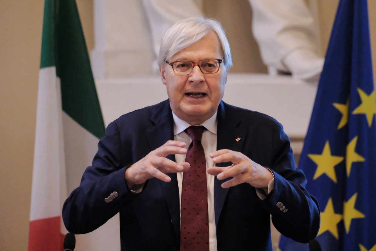 Il sottosegretario Vittorio Sgarbi