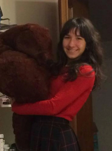 Giulia Cecchettin morta, la ragazza dal sorriso gentile che sognava la laurea. Gli affetti e la passione per il disegno