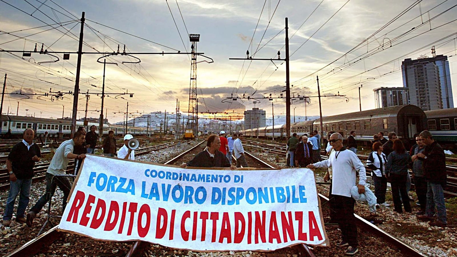 

Reddito di cittadinanza a Roma: "Addio sussidio, ma trovare lavoro è ancora un'impresa"