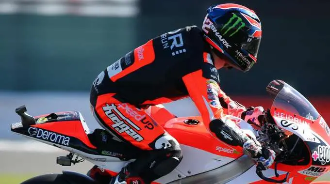 Moto2: Gran Bretagna, Lowes in pole