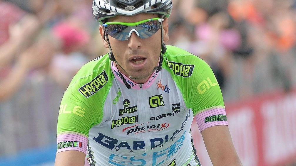 Stefano Pirazzi, uno dei due corridori della Bardiani sospesi per doping (Ansa)