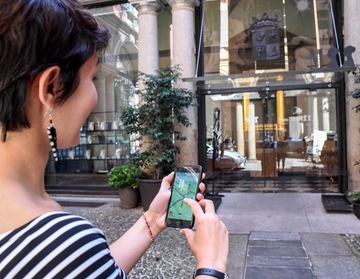 Pokemon Go, allarme per la privacy. "Spia tutti i dati dello smartphone"