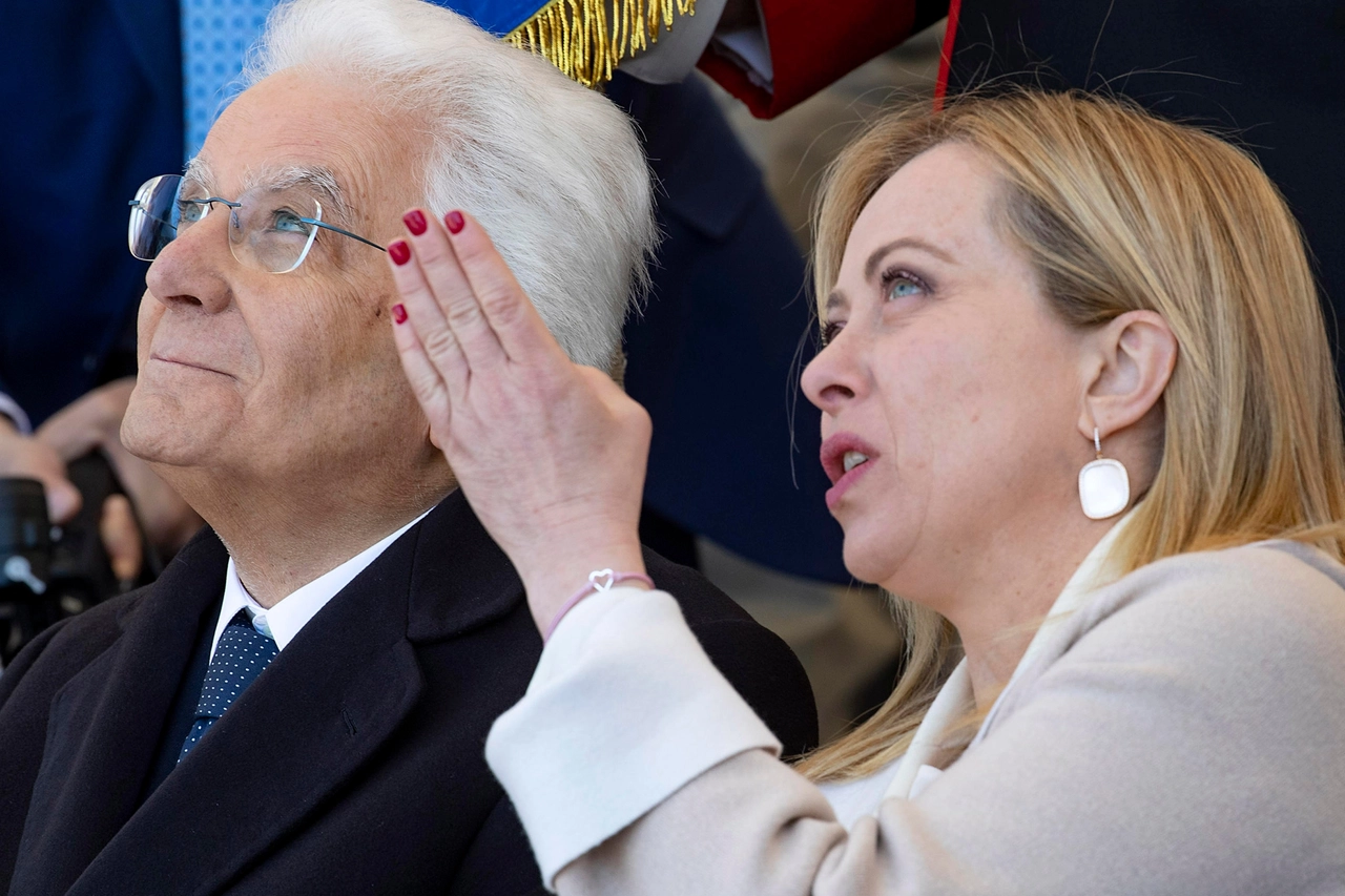 Il capo dello Stato Sergio Mattarella con la premier Giorgia Meloni