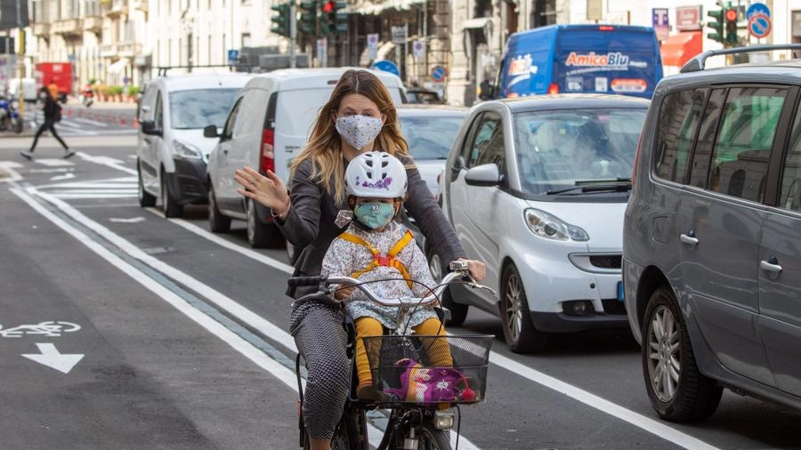 Congedi parentali e bonus baby sitter raddoppiati