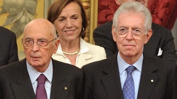 Napolitano e i giorni bui dello spread a 574: cosa accadde quando l’Italia rischiò di fallire