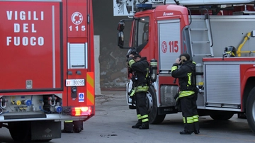 Incendio a scuola: evacuati 10 bambini