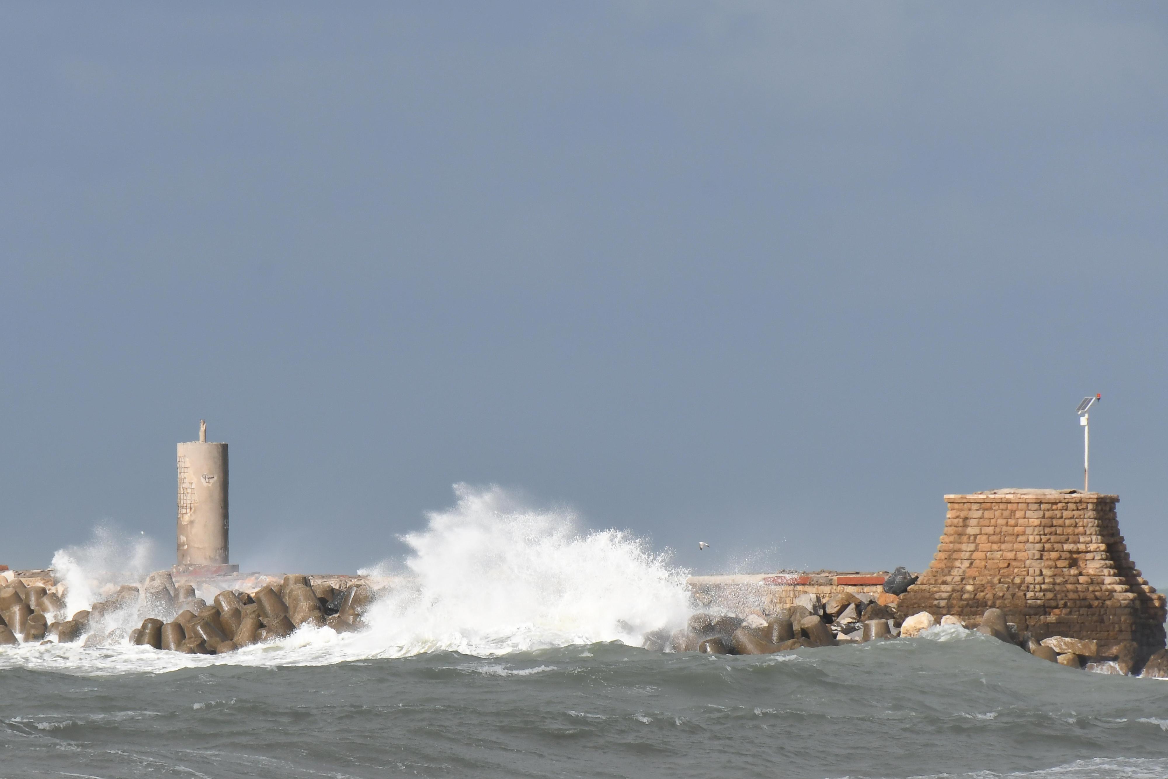 Meteo Campania, Allerta Per Vento Forte E Mareggiate. Dove E Quando