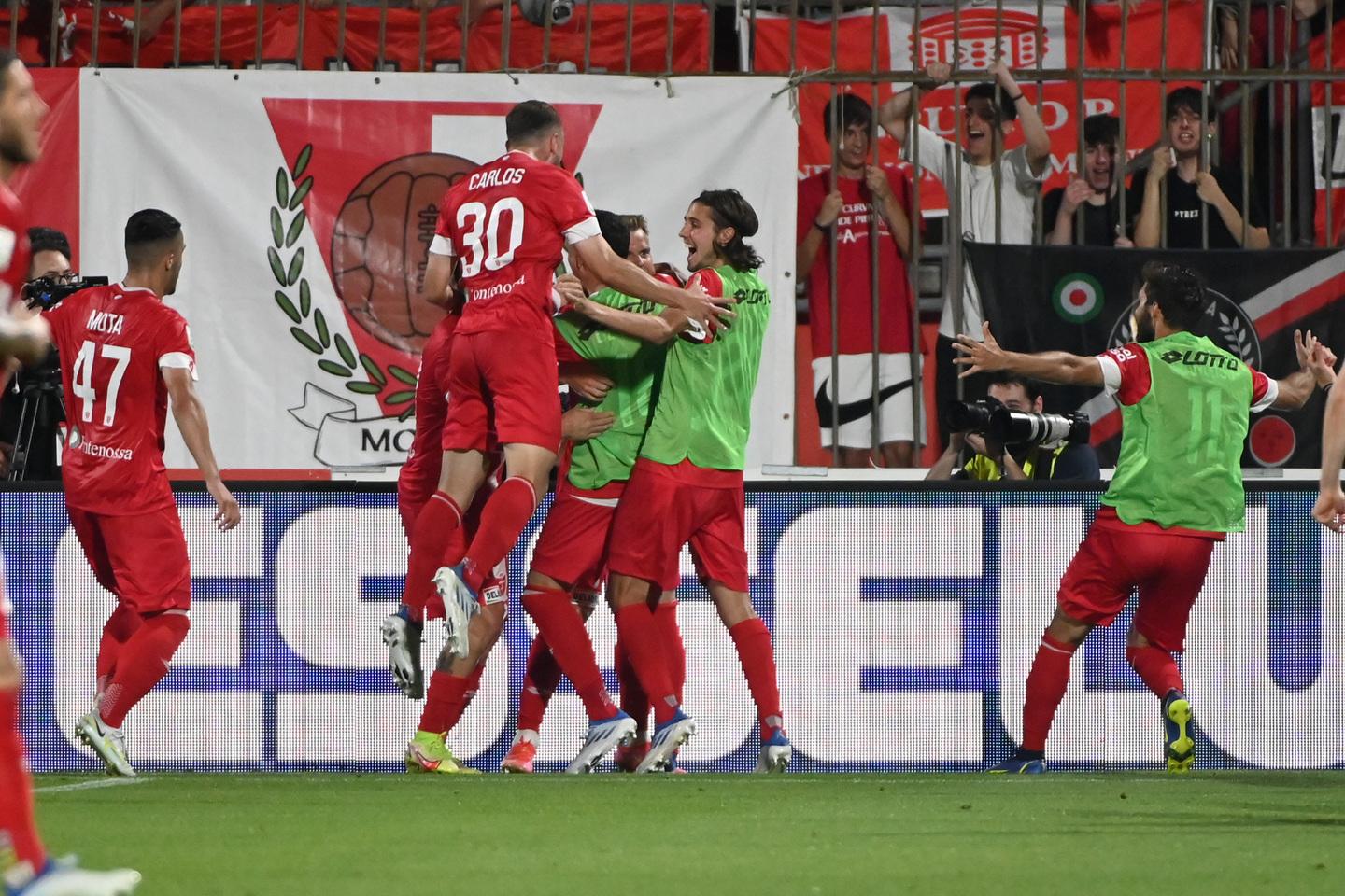 Finale Playoff Serie B: Monza-Pisa 2-1. Domenica Il Ritorno