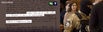 Il memoriale di Ilaria Salis: “Nel cibo pezzi di plastica e capelli. Senza carta igienica e assorbenti”