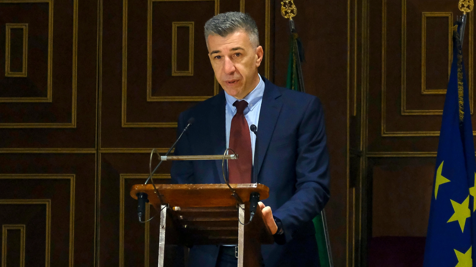 Gino Cecchettin all'Università di Padova, durante la laurea alla memoria della figlia Giulia