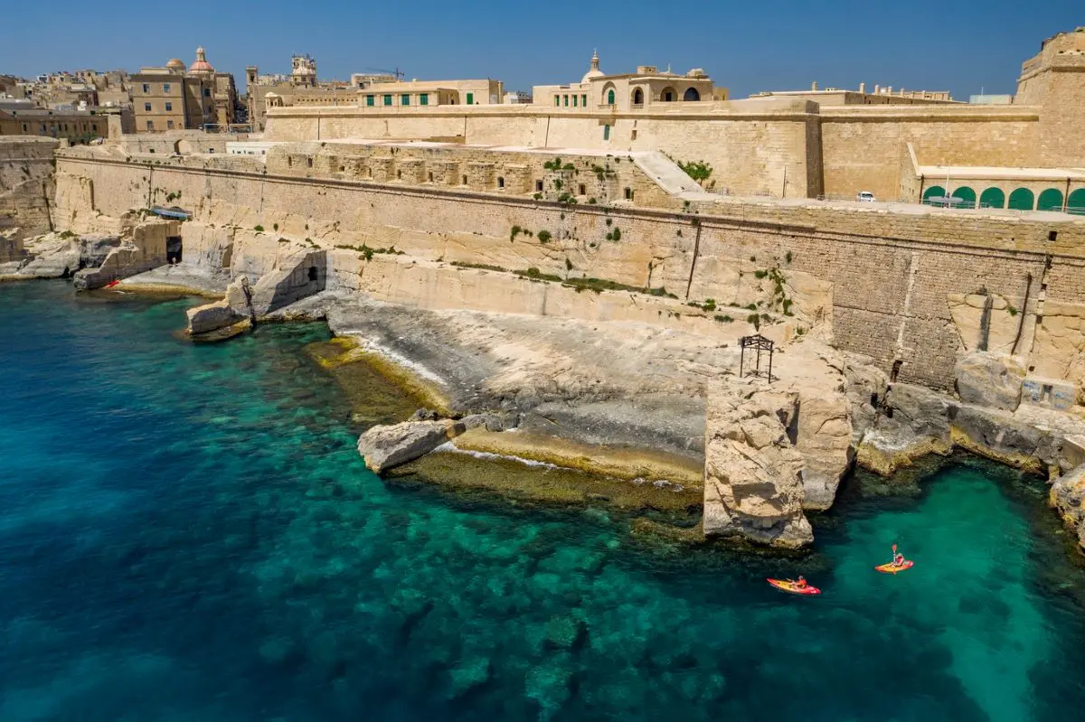 Tra terra e mare, la primavera di Malta