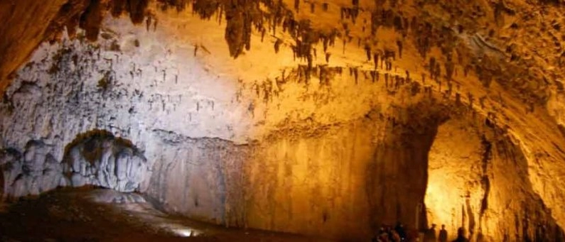 La grotta di Bijambare nel cantone di Sarajevo