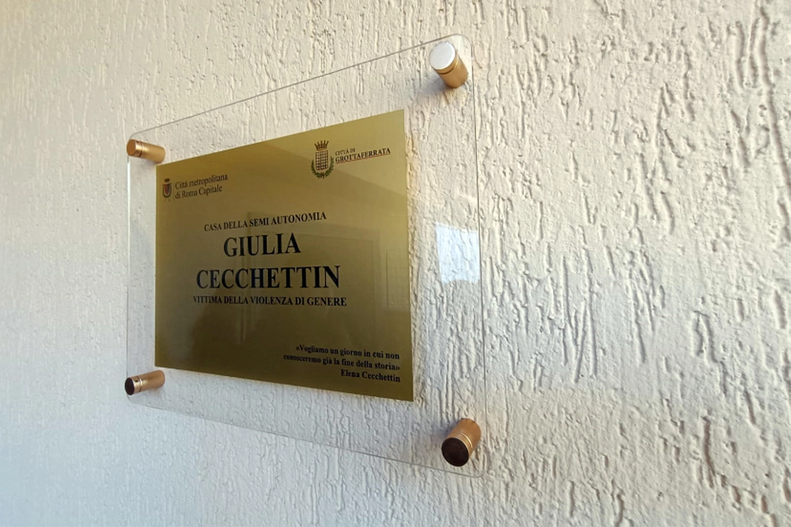 Intitolata a Giulia Cecchettin la casa protetta per le donne inaugurata oggi a Grottaferrata (Roma)