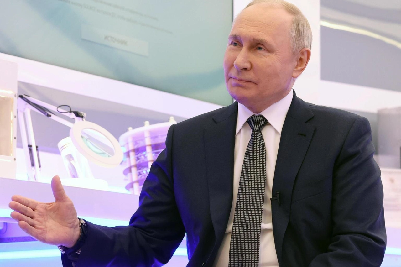 Putin, "L'Italia ci è sempre stata vicina, da voi come a casa"