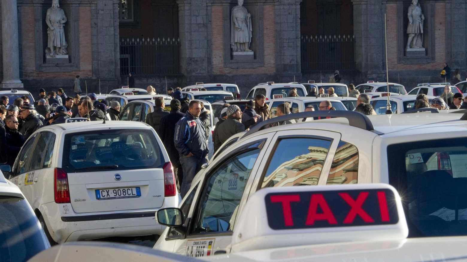 Taxi, fino al 20% di licenze in più con i bandi straordinari
