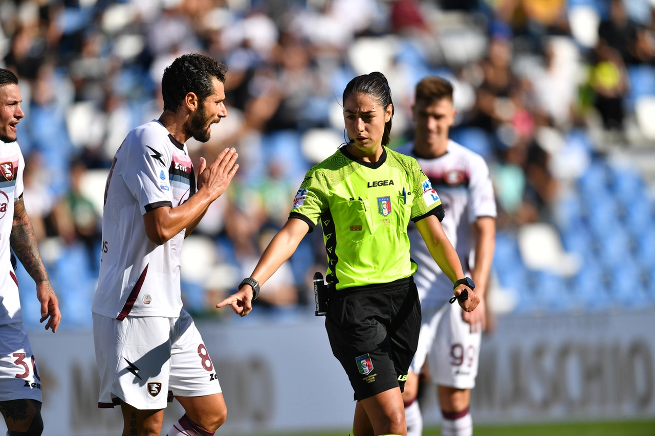 Maria Sole Ferrieri Caputi arbitra Sassuolo-Salernitana (FotoFiocchi)