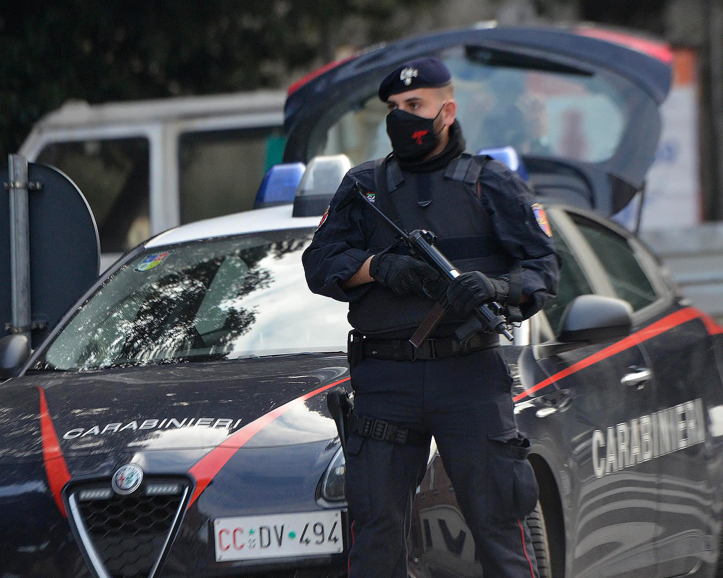 Sparatoria Napoli, colpi di pistola esplosi nella notte in pieno centro