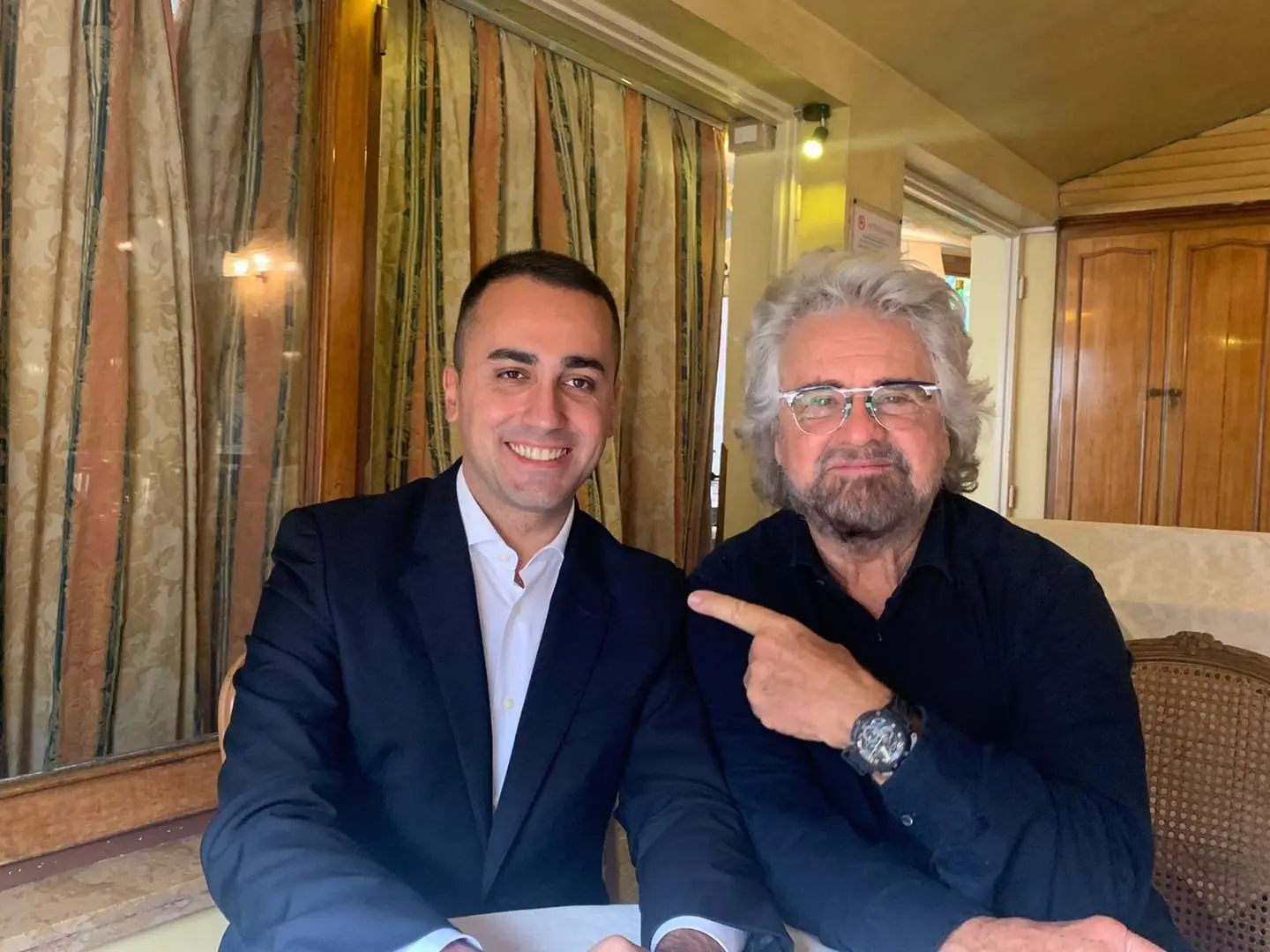 M5S, Grillo blinda Di Maio: "Luigi deve restare. Da gennaio nuovo contratto di governo"