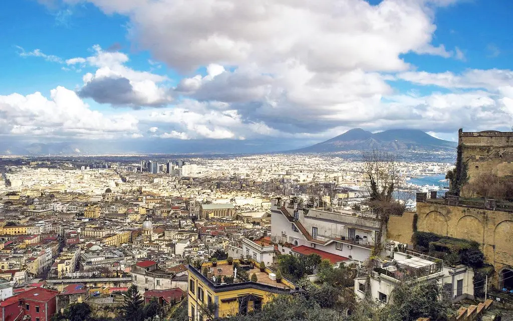 Pantelleria e Napoli tra i luoghi più belli al mondo: lo dice anche il Time