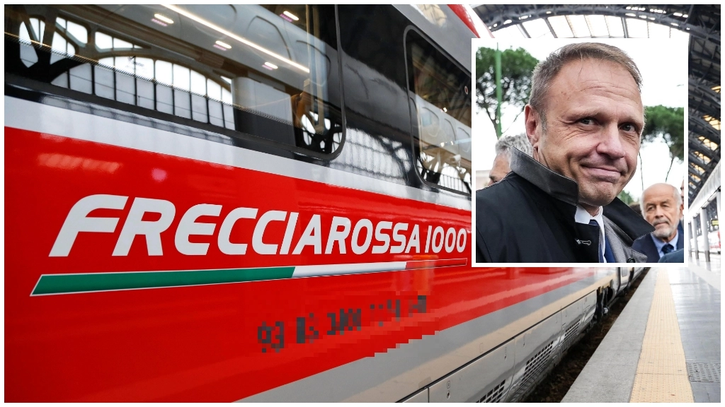 Frecciarossa in ritardo, il ministro dell'Agricoltura Francesco Lollobrigida avrebbe chiesto una fermata straordinaria a Ciampino