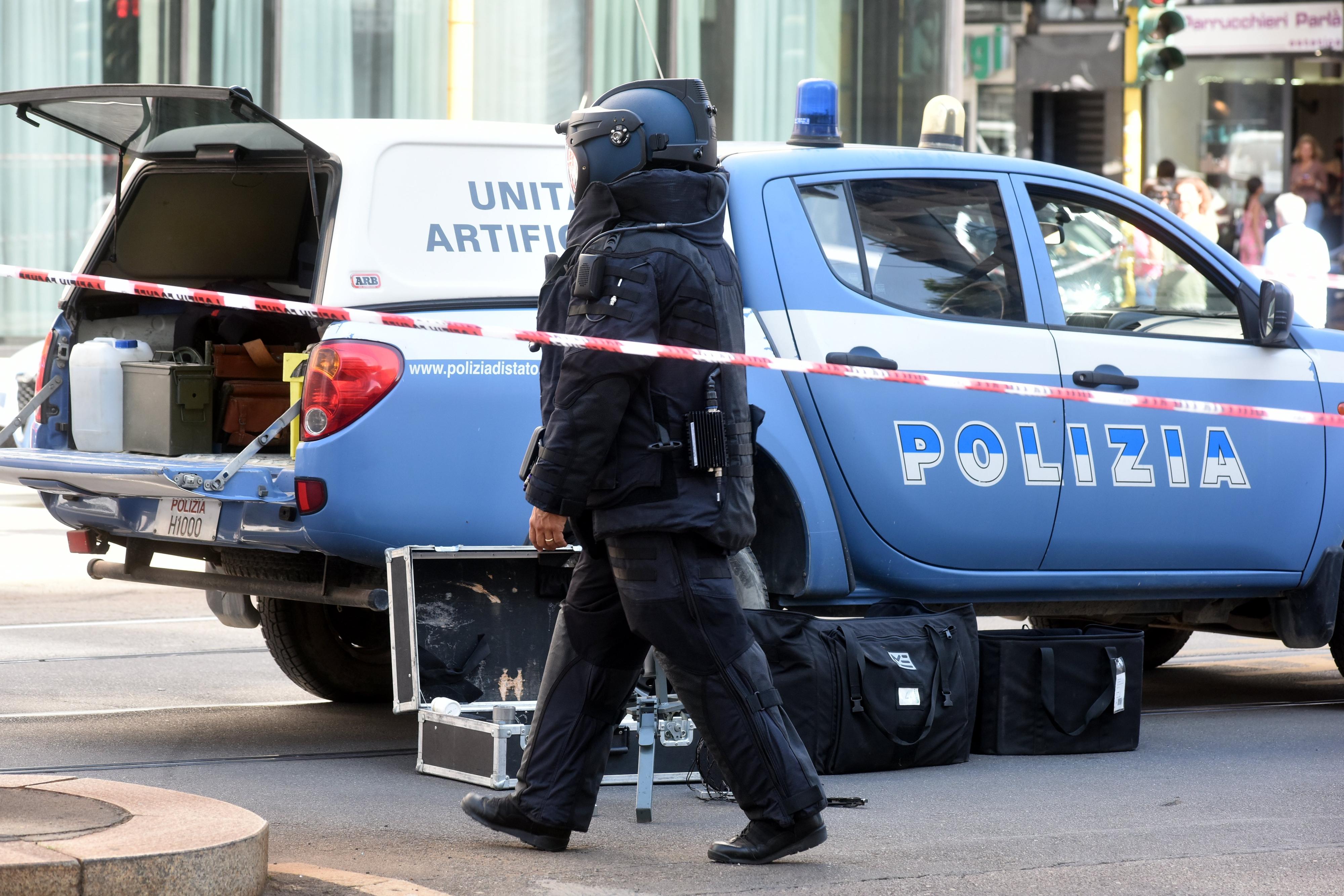 Roma, Allarme Bomba In Quattro Scuole: Chiesto Un Riscatto In Bitcoin