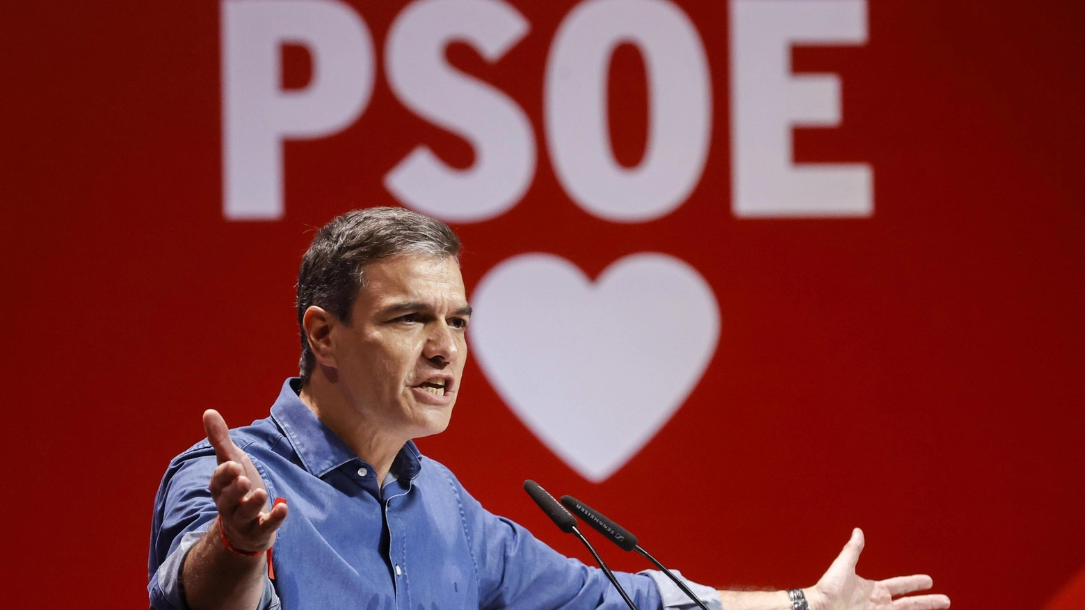 Spagna, a metà dello scrutinio è testa a testa Psoe-Pp