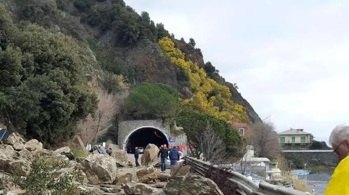 Frana Arenzano, deviata Milano-Sanremo