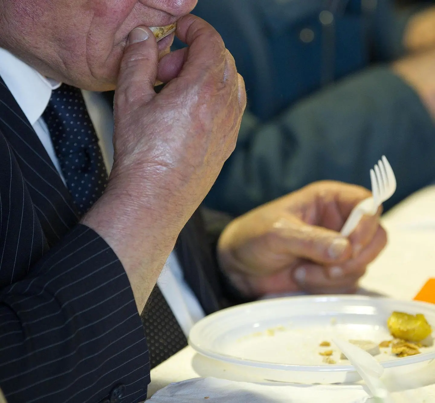 Oltre cinque milioni di italiani in povertà assoluta, dati Istat