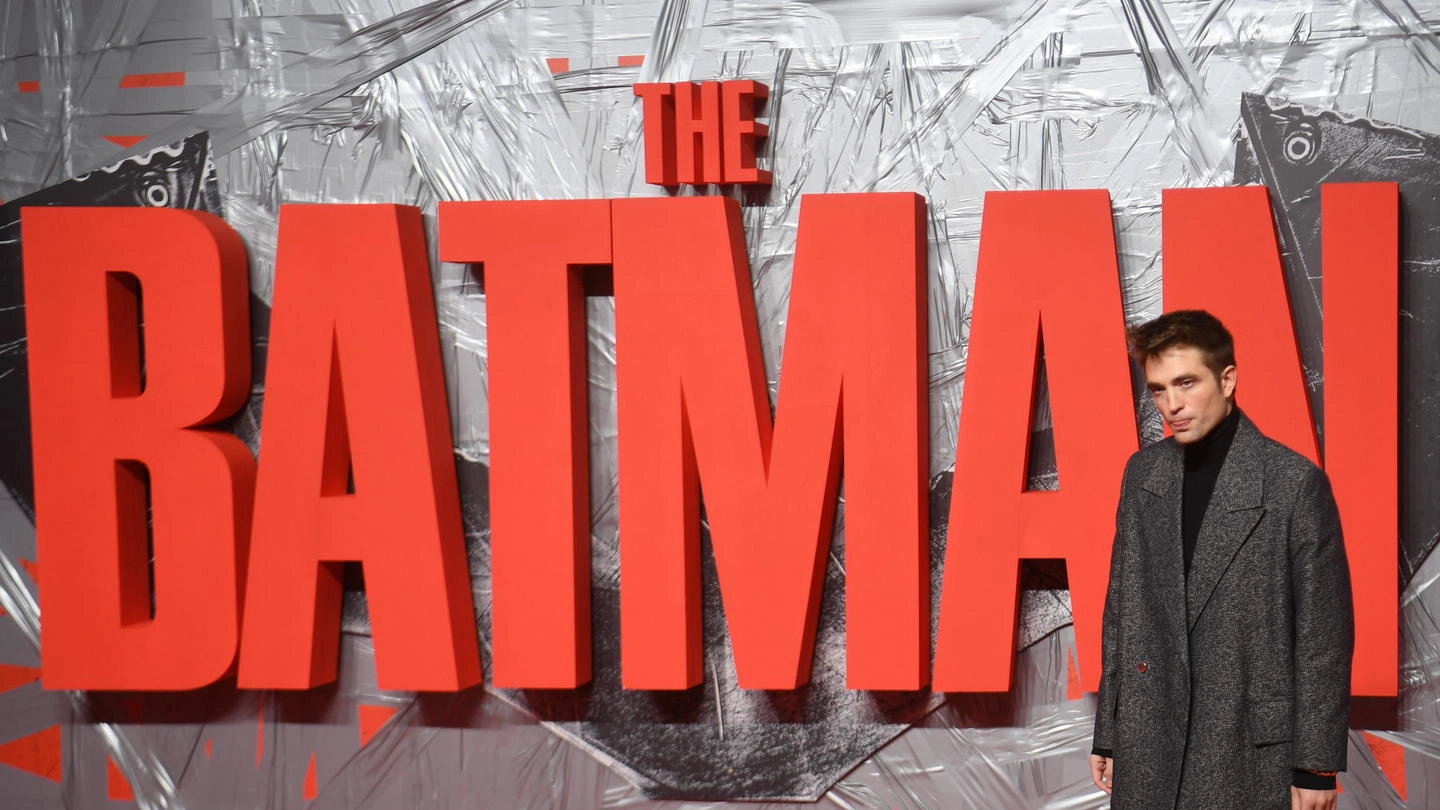 Robert Pattinson alla premiere di 'The Batman' (Ansa)