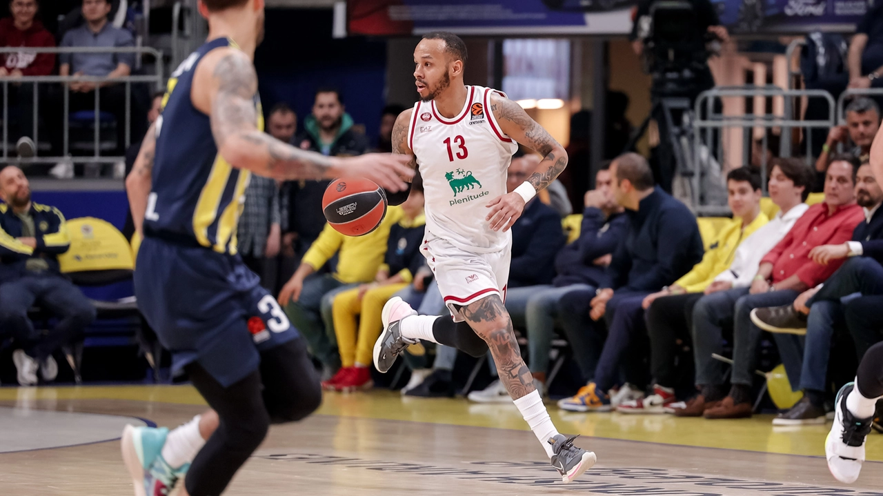 Eurolega, show di Napier: l'Olimpia Milano batte a domicilio il Fenerbahce 82-75