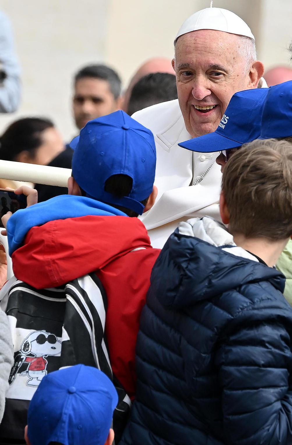 La lezione ai giovani Il Papa sul sesso: 