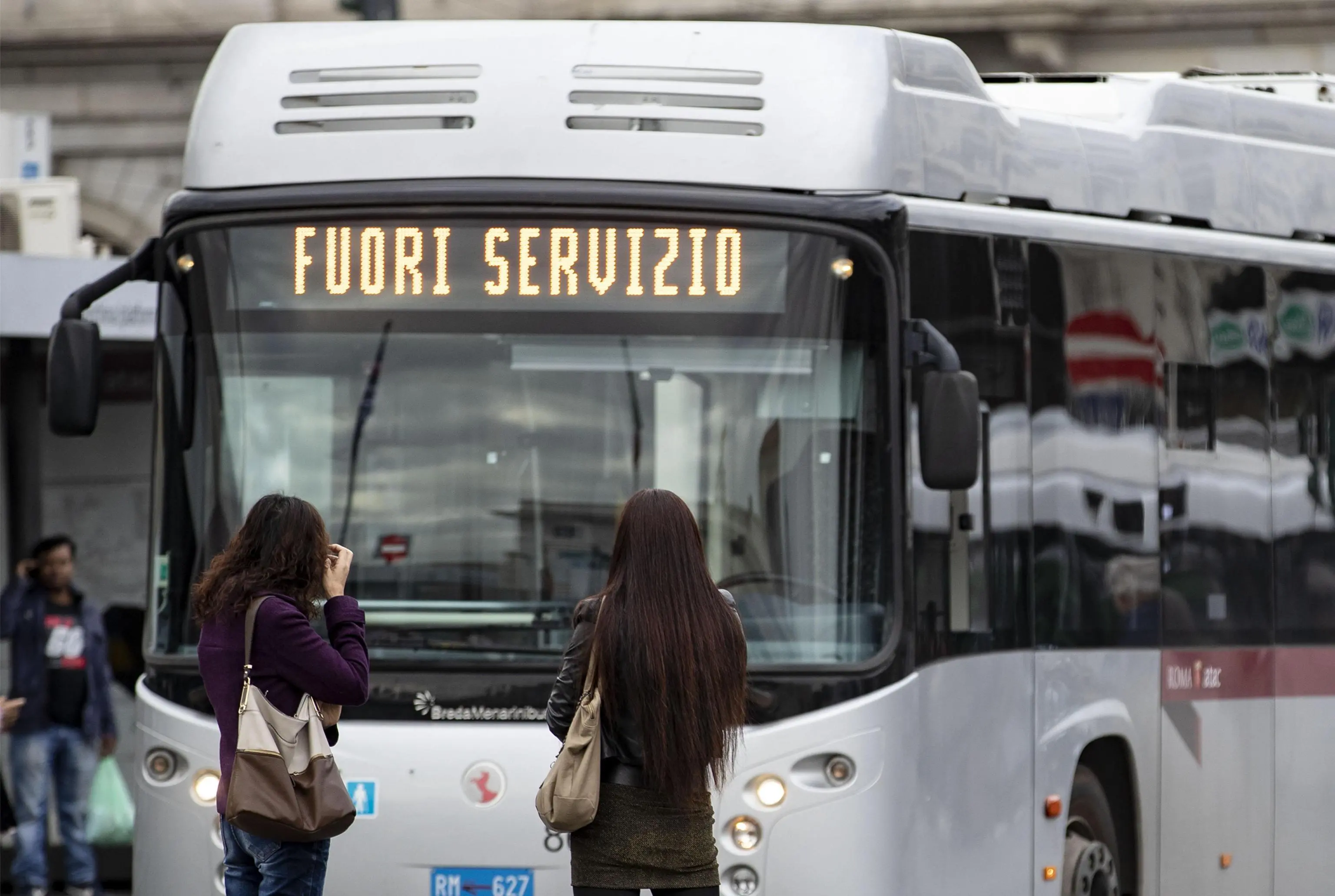 Roma trasporto pubblico 'fuori servizio'. Sciopero di 24 ore oggi: orari e linee