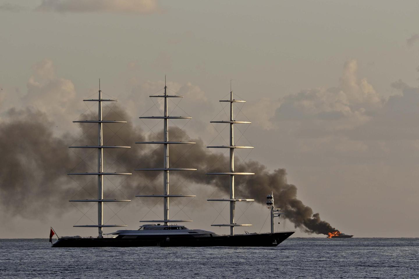 yacht di aurelio de laurentiis