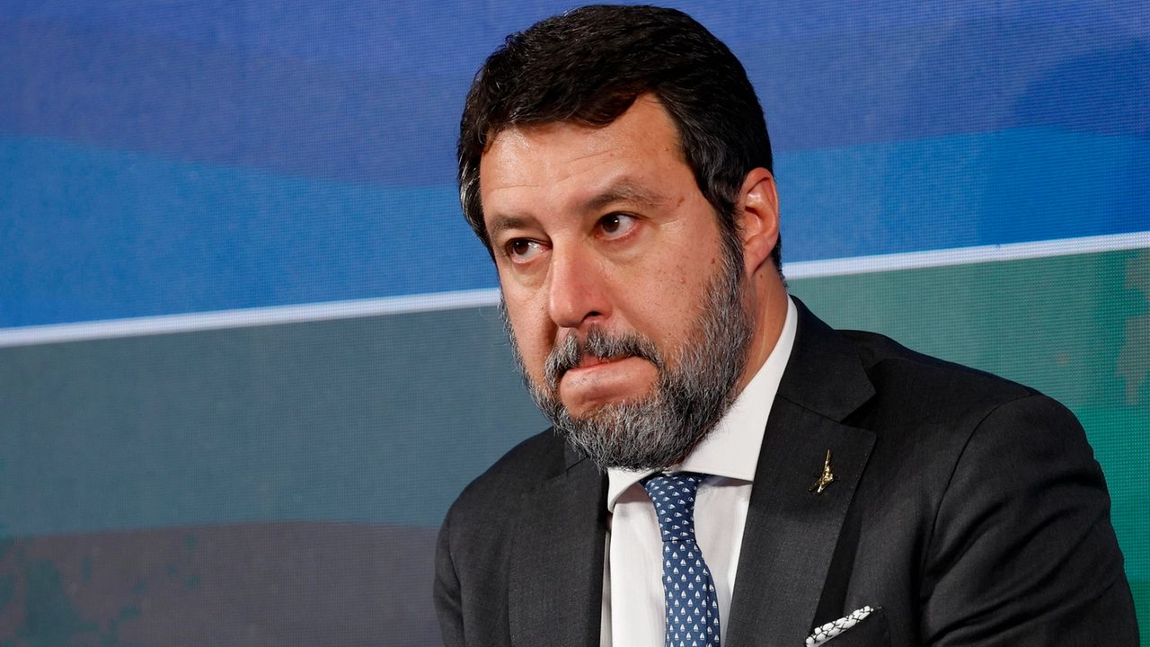 Salvini, ai cretini al volante via la patente per sempre