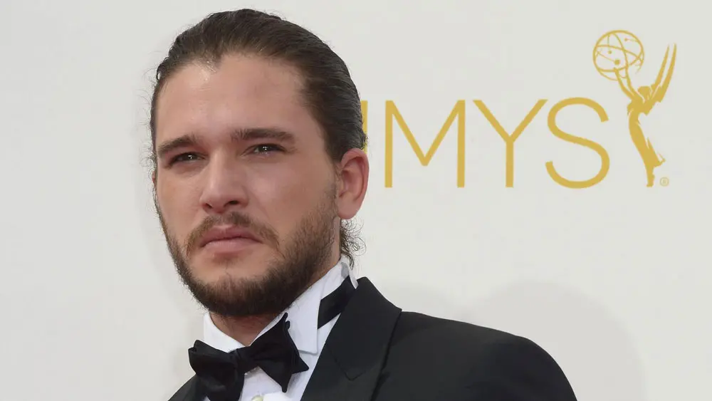 Kit Harrington torna a parlare dei suoi "problemi mentali"