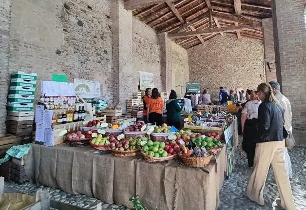 I Frutti del Castello: a Paderna un viaggio nella natura d'autunno