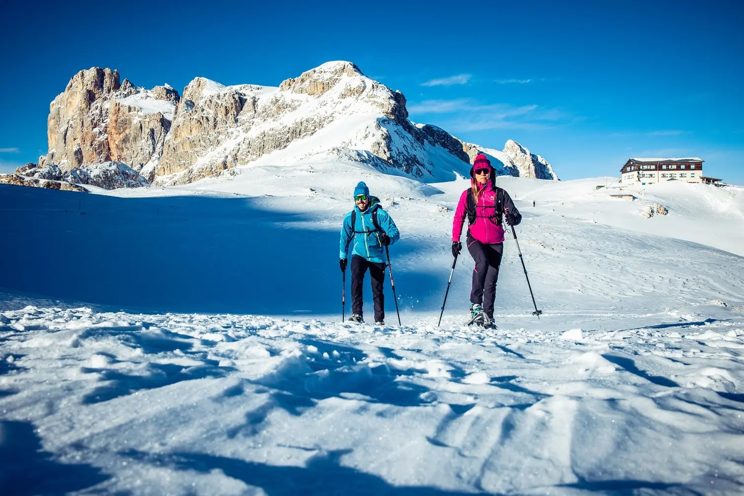 Trentino, nel silenzio della neve con ciaspole e fat bike