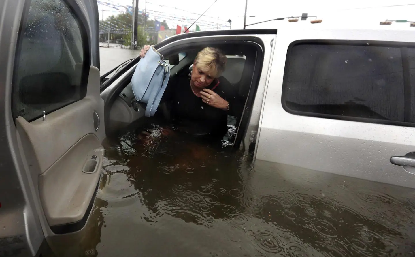 Uragano Harvey, vittime salgono a 37. Si teme nuovo uragano