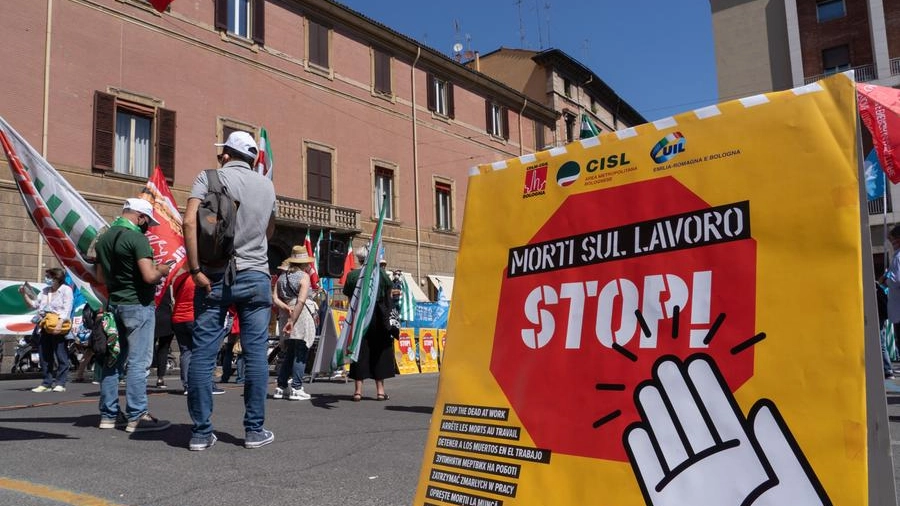 Incidenti mortali sul lavoro, le proteste