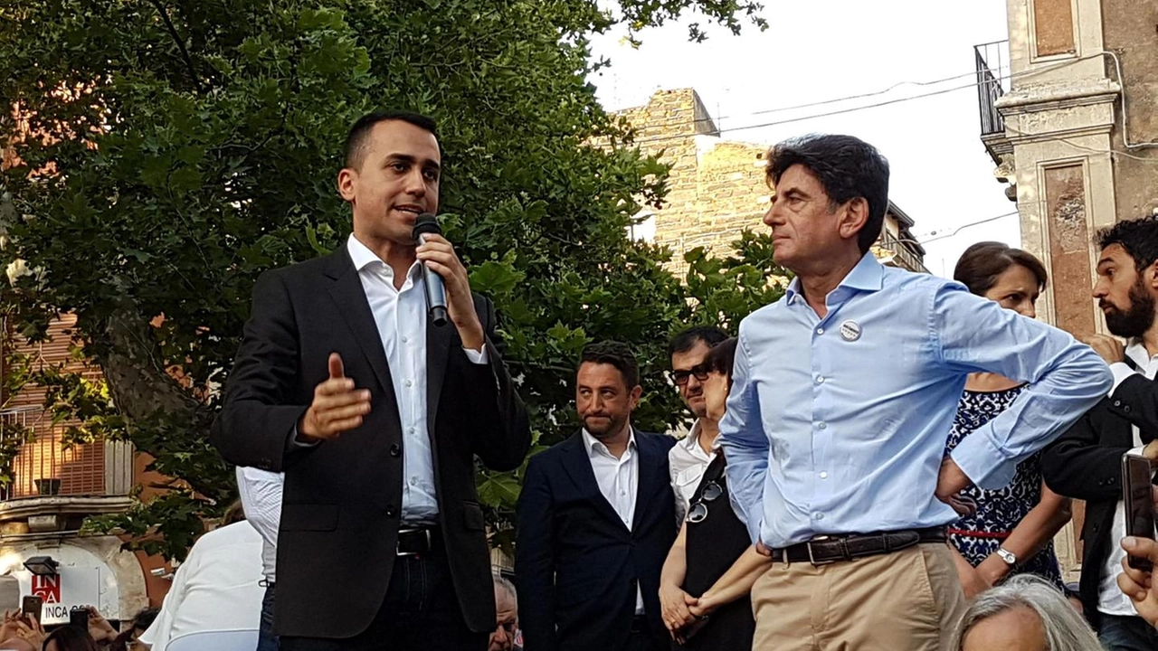 Luigi Di Maio a Catania (Ansa)