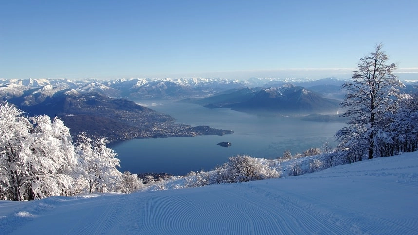 Valli dell'Ossola, la neve vista lago: fondo, discesa, terme e borghi walser per una vacanza indimenticabile