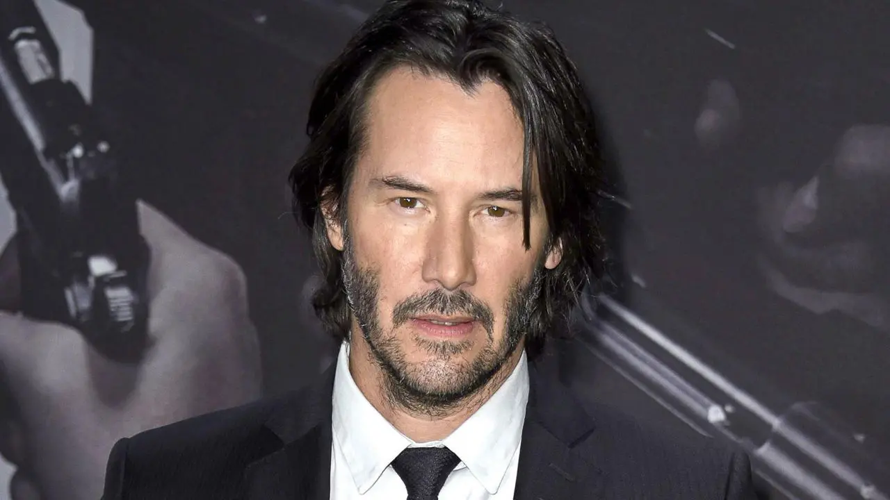 Keanu Reeves contro l’intelligenza artificiale: “La terra dei deepfake? È spaventosa”