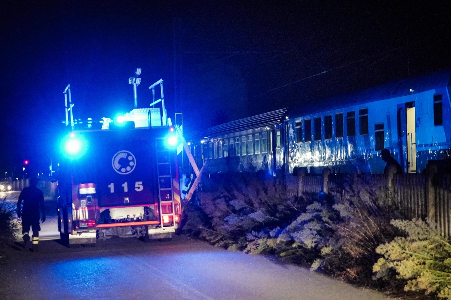 Tragedia ferroviaria a Brandizzo: 5 operai travolti da un treno