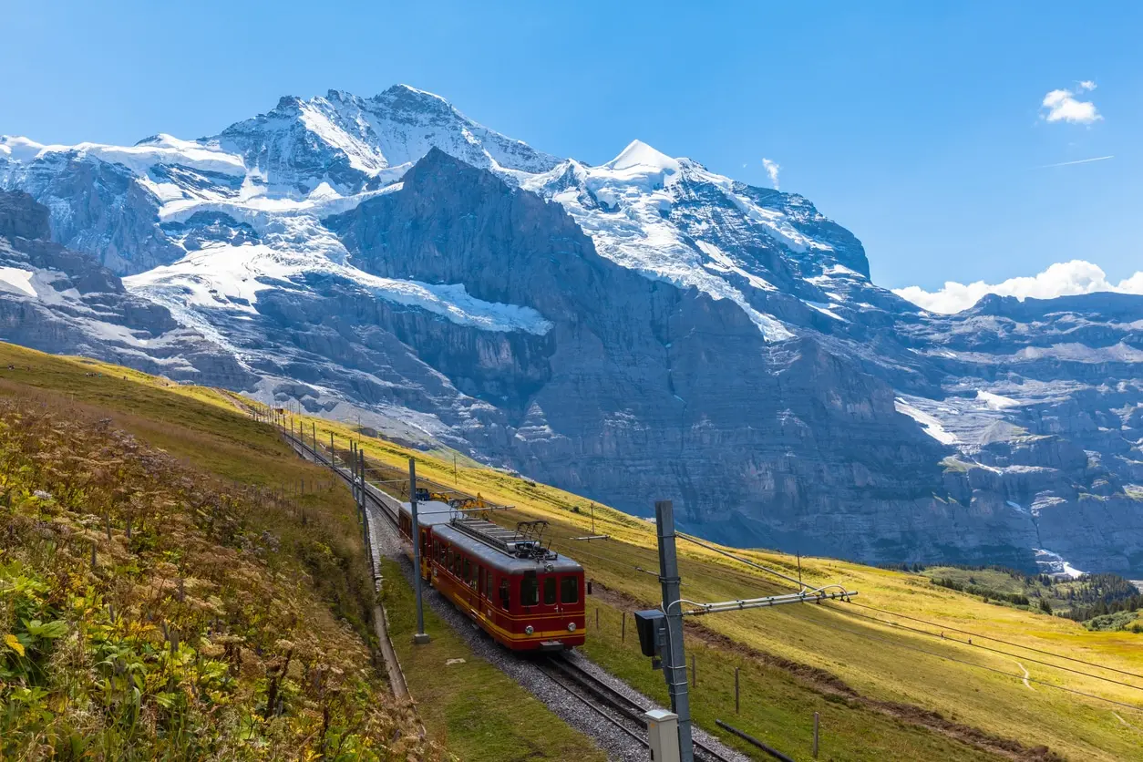 Jungfraujoch, in treno sul tetto d'Europa